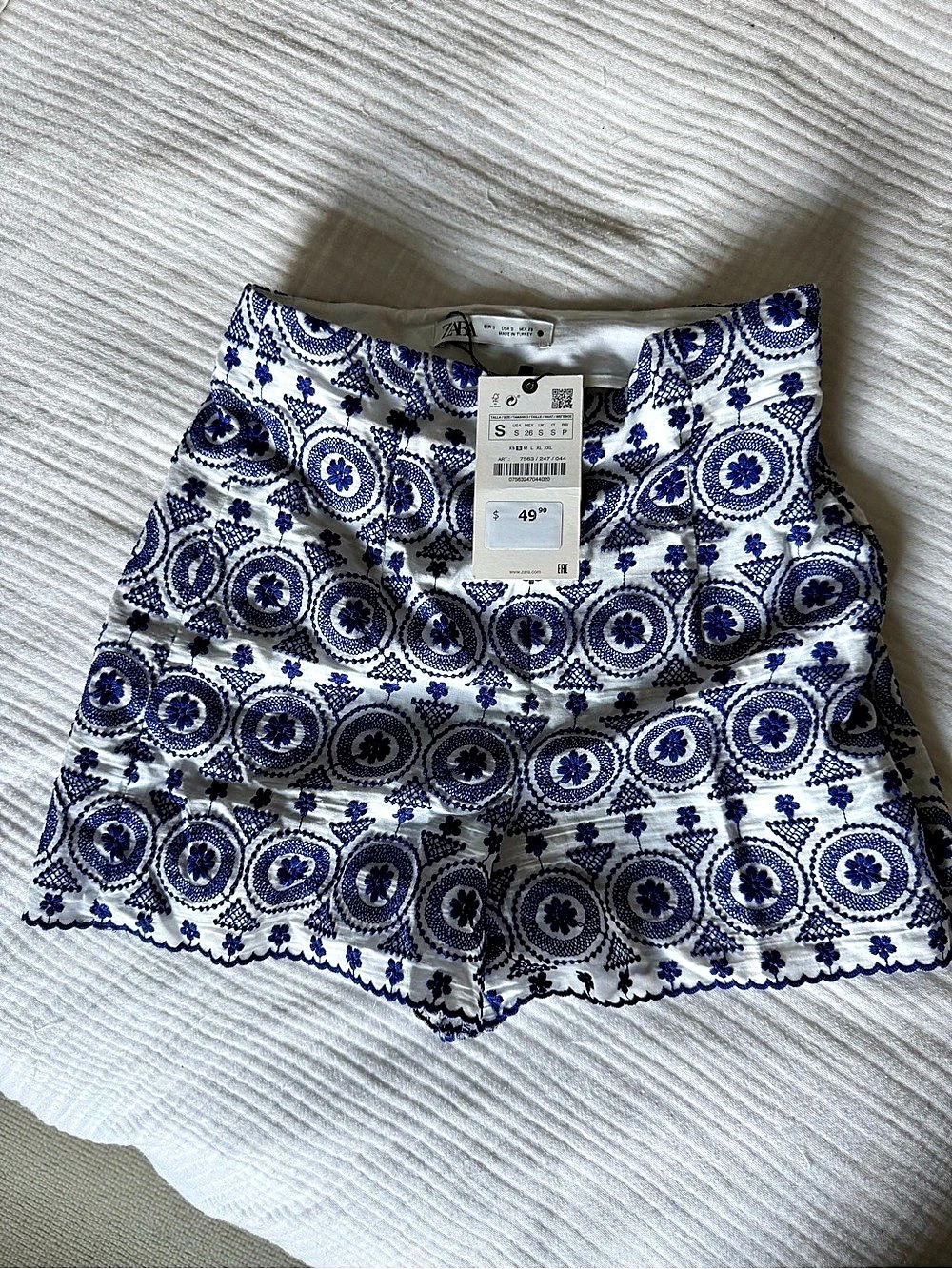 ZARA Blue & White Embroidered High Waisted Shorts NWT Size S